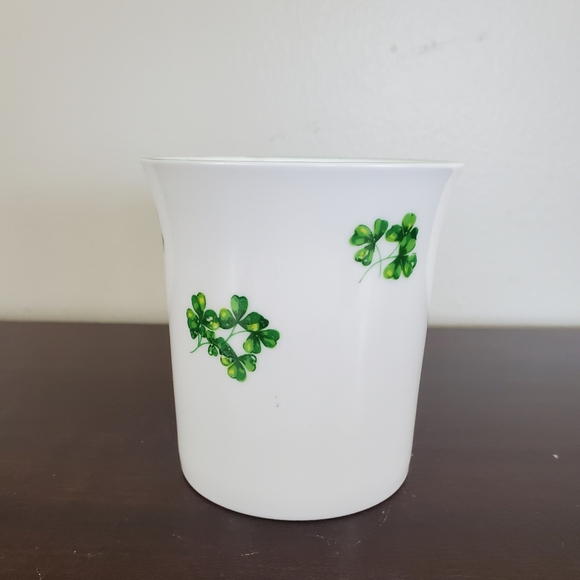 Queen's China Shamrock Coffee Mug Lucky Irish Bone China England ~ Pre-Owned - Picture 5 of 10